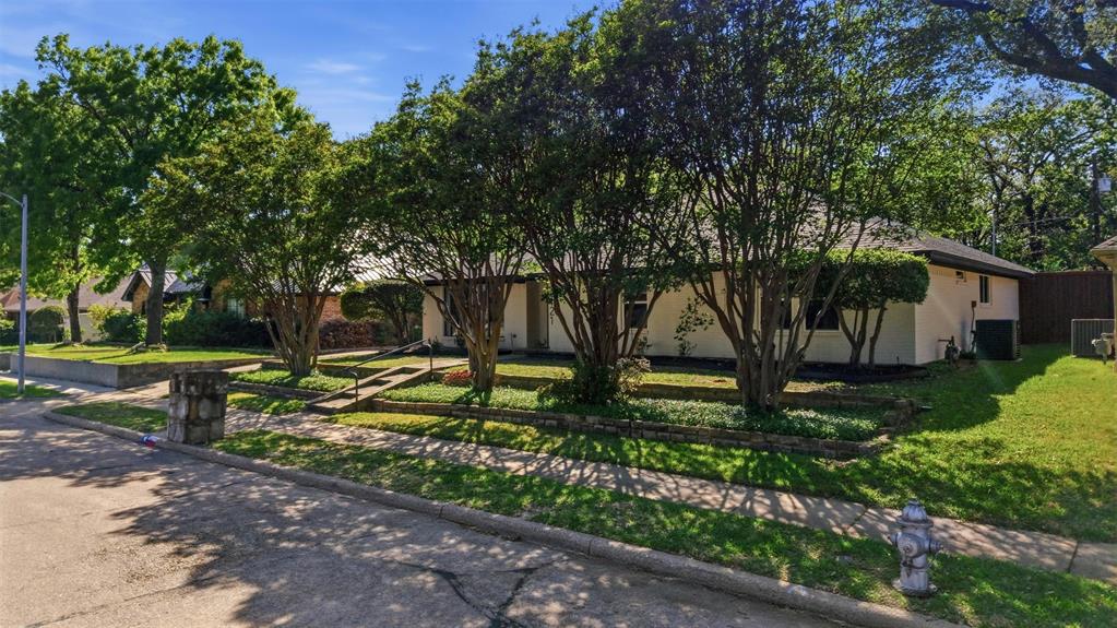 1421 Homestead Court