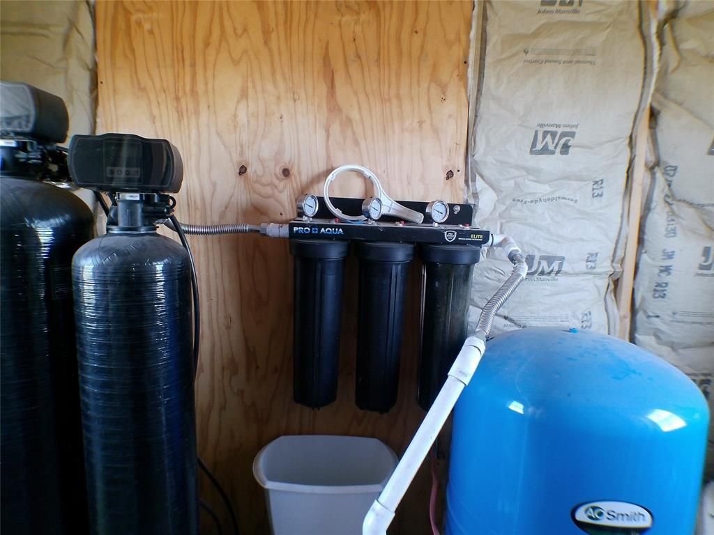 Photo of 200 County Road 3170, Decatur, TX 76234 (MLS # 21194247)