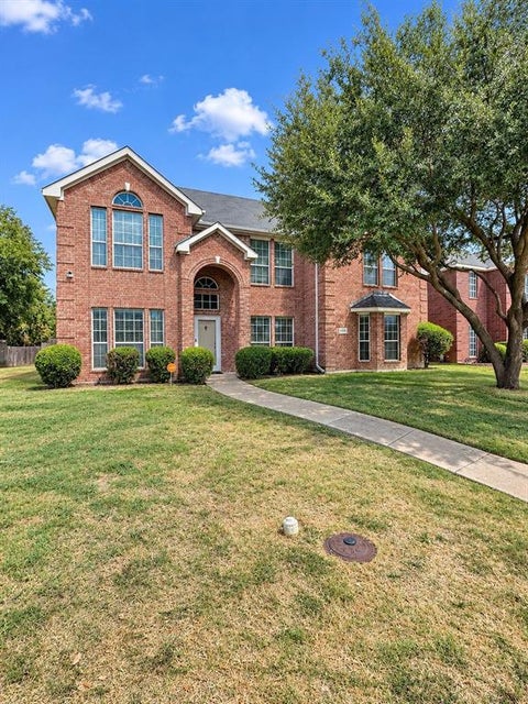 Photo of 1805 Wylie Creek Drive, DeSoto, TX 75115 (MLS # 21376141)