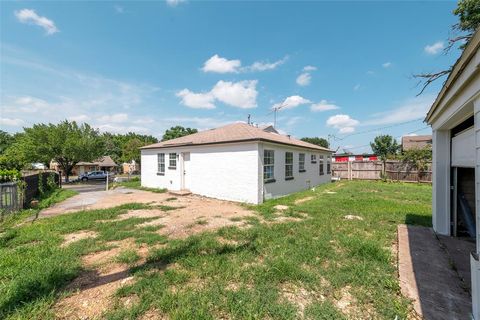 Tiny photo for 3924 Dismount Street, Dallas, TX 75211 (MLS # 21197786)