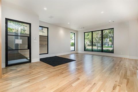 Tiny photo for 4203 Normandy Avenue, University Park, TX 75205 (MLS # 21015886)