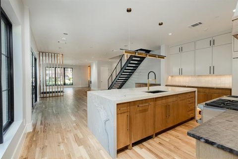 Tiny photo for 4203 Normandy Avenue, University Park, TX 75205 (MLS # 21015886)