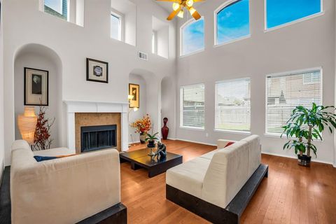 2228 Sparrow Hawk Court Grand Prairie TX 75052