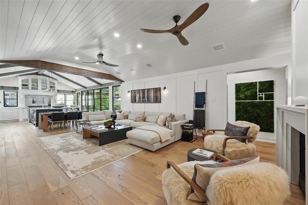 9420 Heron Drive