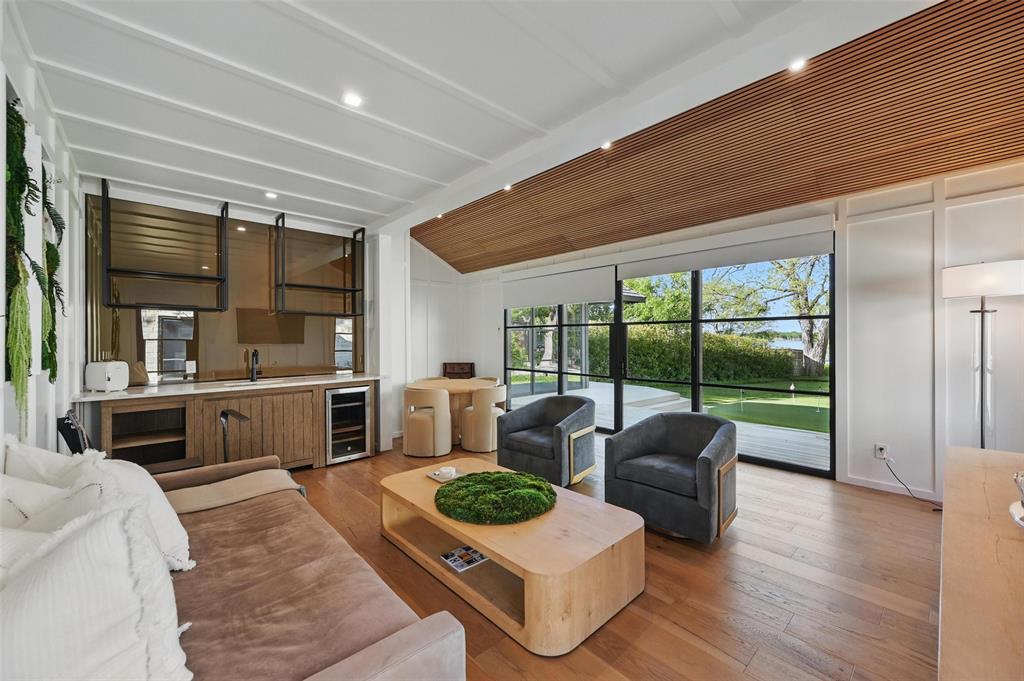 Lake Worth Leases Add - Residential