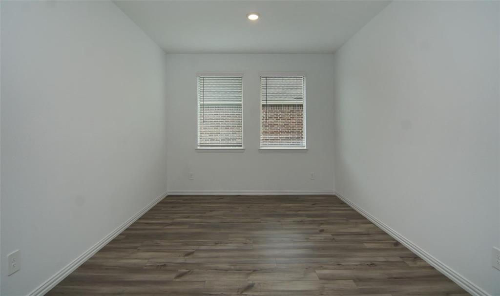 The Reserve at Chamberlain - Residential Lease