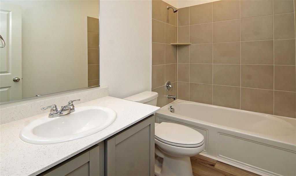 The Reserve at Chamberlain - Residential Lease