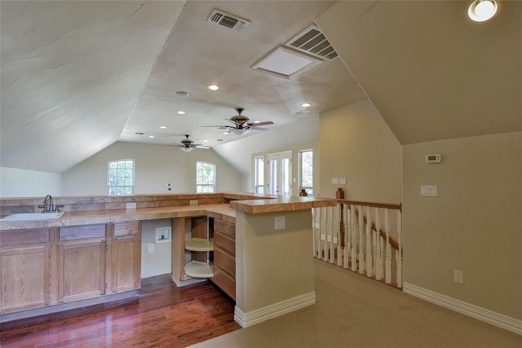 Decordova Bend Estate - Residential