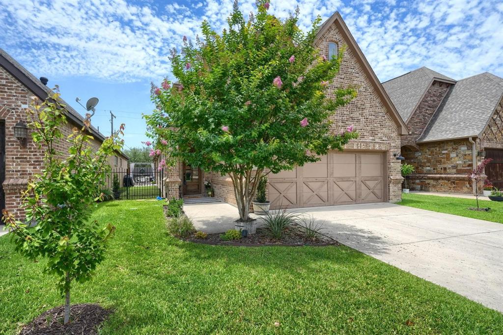 221 Post View Drive