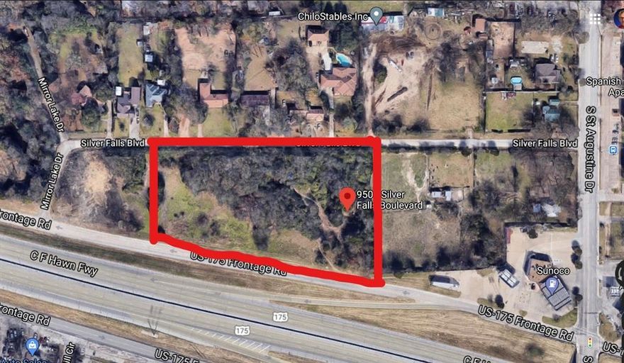 This is a prime location for an apartment complex development. Easy access to HWY 175. Very easy commute to downtown Dallas, Mesquite and Seagoville.  Walking distance to Spruce High School.