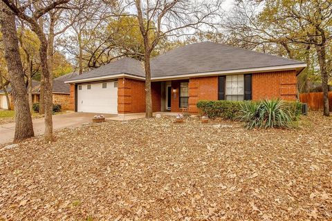 A home in Burleson