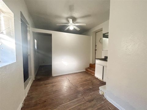 Tiny photo for 2404 Klondike Drive, Dallas, TX 75228 (MLS # 21101518)