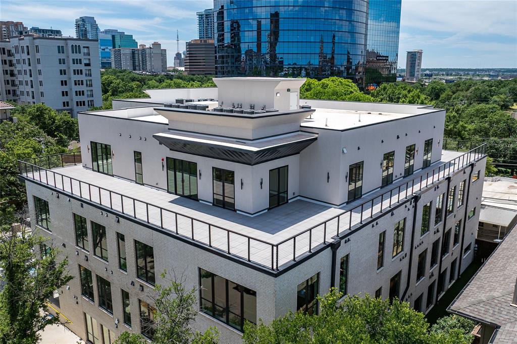 3601 Routh Street PH-4C