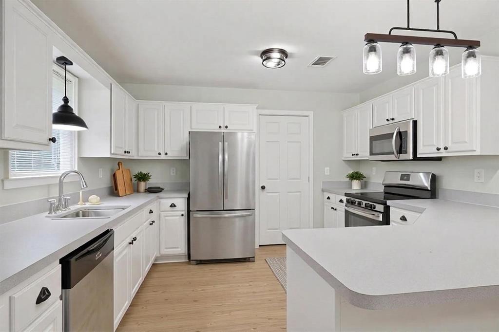 1341 Carlo Drive