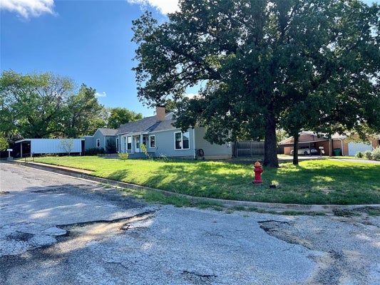 603 W CEDAR ST, NOCONA, TX 76255 - Image aee2fdb10dd92f2468745a717c5bf8da/3816617170
