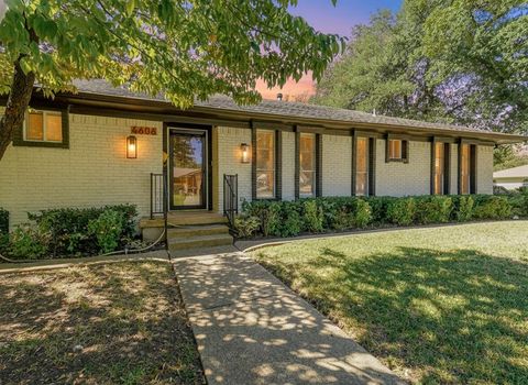 4606 Hazelhurst Lane Dallas TX 75227