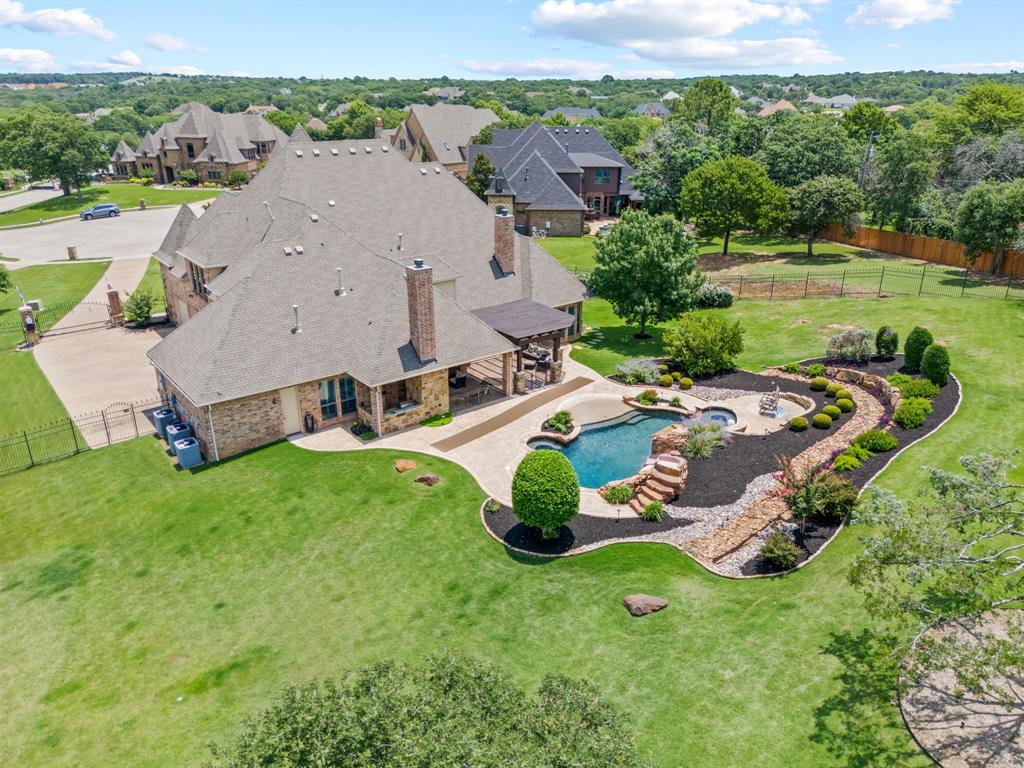 1605 Overlook Terrace