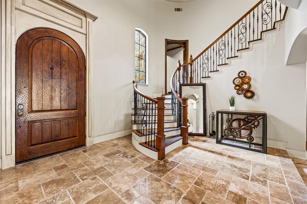 1605 Overlook Terrace