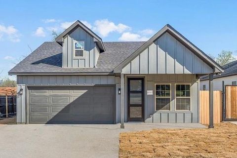 4405 Baylor Street Fort Worth TX 76119