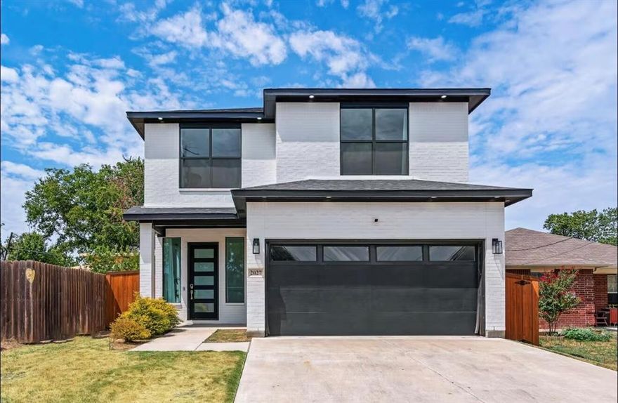 Modern Dallas living in the Trinity Groves area, this 2021-built semi-custom home is ready to treat its next owner to hardwood floors, an open layout, an eat-in kitchen, and abundant natural light throughout. The functional layout includes 4 large bedrooms and 2278 square feet. The open-concept first floor living area includes a well-lit living room, as well as a kitchen with an oversized eat-in island and farm sink. The large downstairs room can be easily used as either a bedroom or office, with 3 bedrooms upstairs branching off of the upstairs living area. In the back of the property, a covered patio looks out over the backyard. Minutes from uptown Dallas, this location allows easy access into downtown, Love Field, Bishop Arts, and central DFW.**HOME QUALIFIES FOR 1.75% LENDER CREDIT**