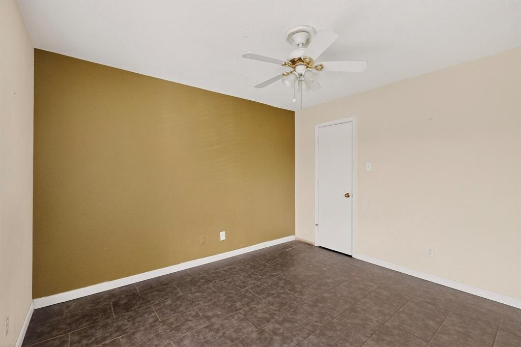 1025 Turtle Lake Boulevard 111