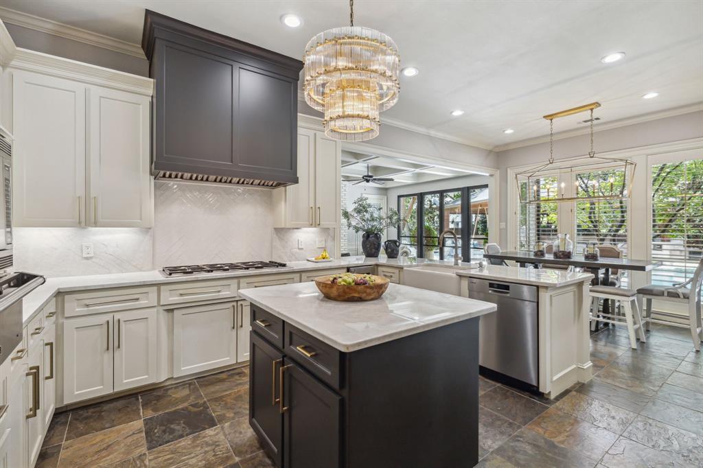 Willow Bend Lakes Ph Four - Residential