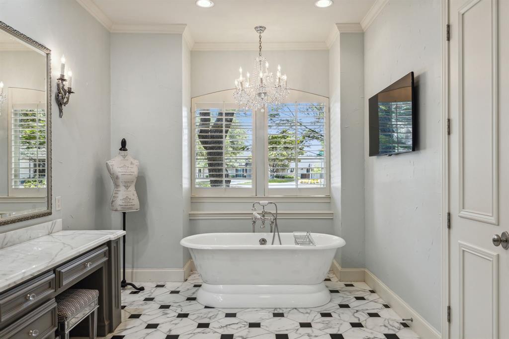 Willow Bend Lakes Ph Four - Residential