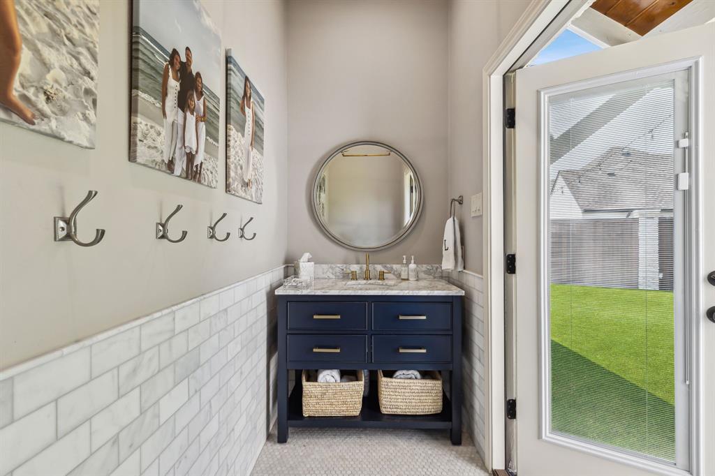 Willow Bend Lakes Ph Four - Residential