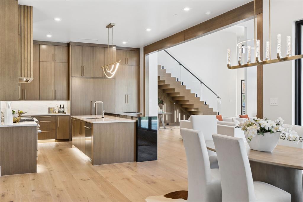 601 Pemberton Drive