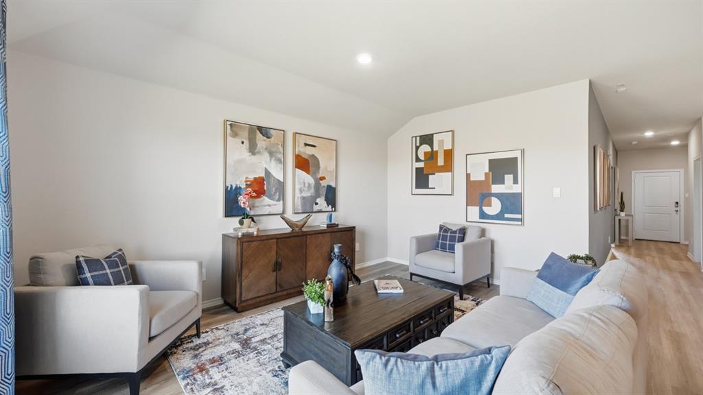 Longhorn Estates - Residential