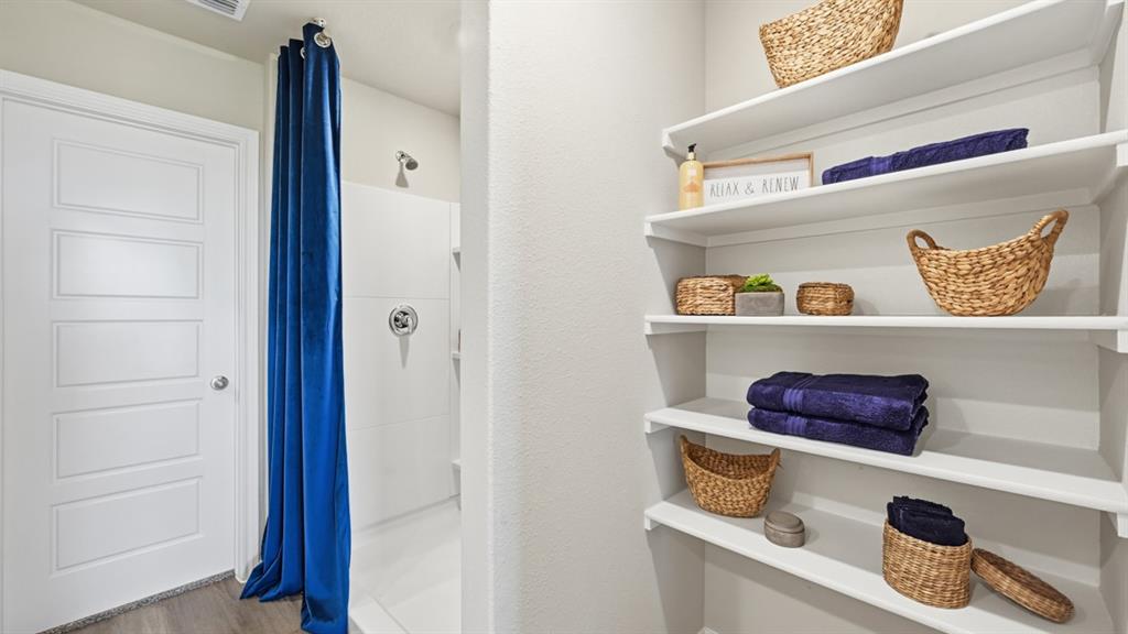 Longhorn Estates - Residential