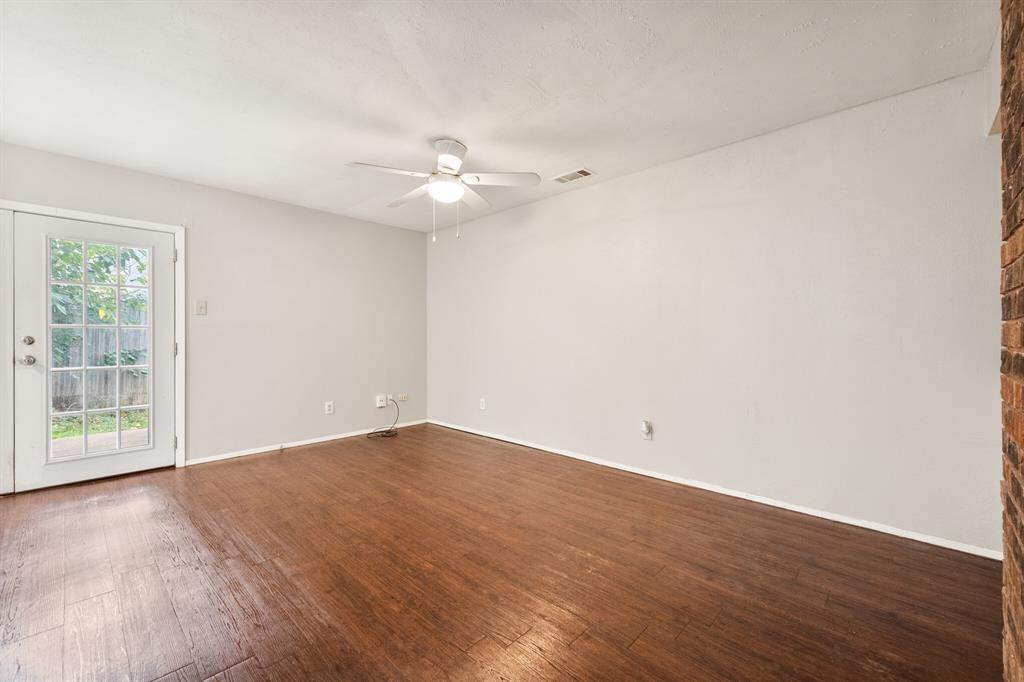 Woodfield Add Arlington - Residential