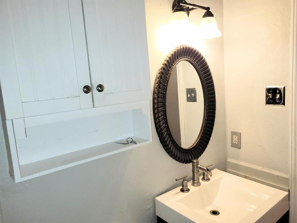 Quorum View Condo - Residential