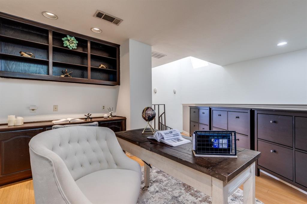 Boardwalk On The Pkwy Condos - Residential