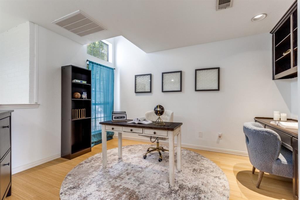 Boardwalk On The Pkwy Condos - Residential