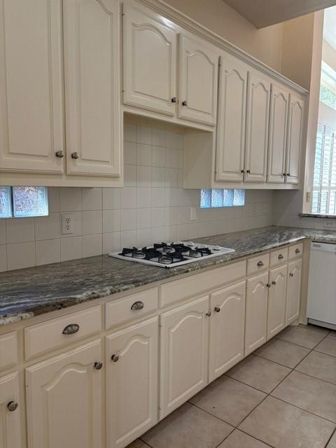 OAK TREE - Residential Lease