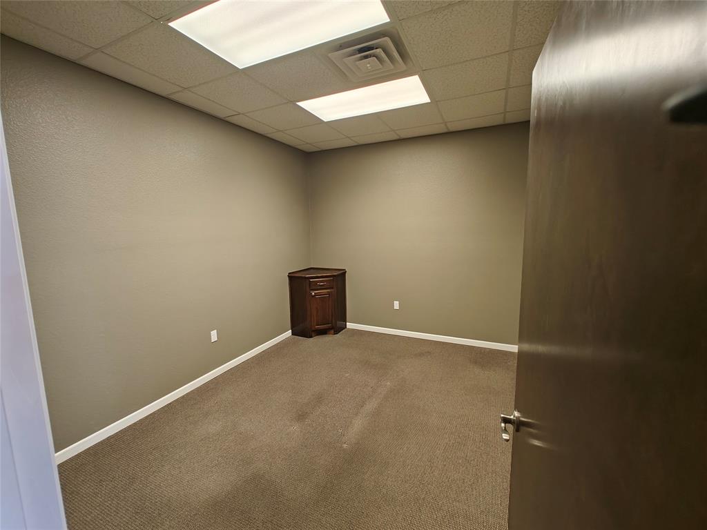 Western Hills Add Sec 5 - Commercial Lease