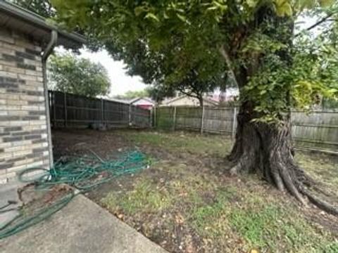 Tiny photo for 3102 Tres Logos Lane, Dallas, TX 75228 (MLS # 21100160)