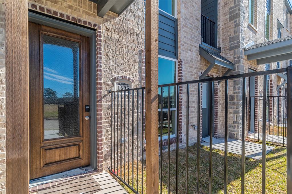 Plaza Heights Addition - Residential Lease