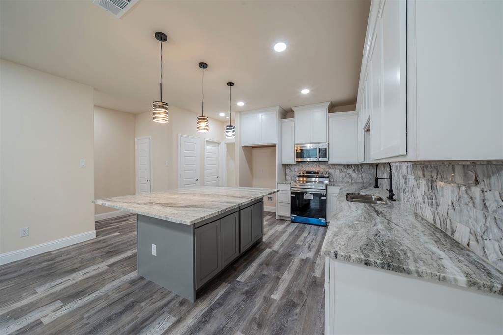 Plaza Heights Addition - Residential Lease