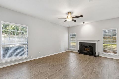 8600 Coppertowne Lane 1806 Dallas TX 75243