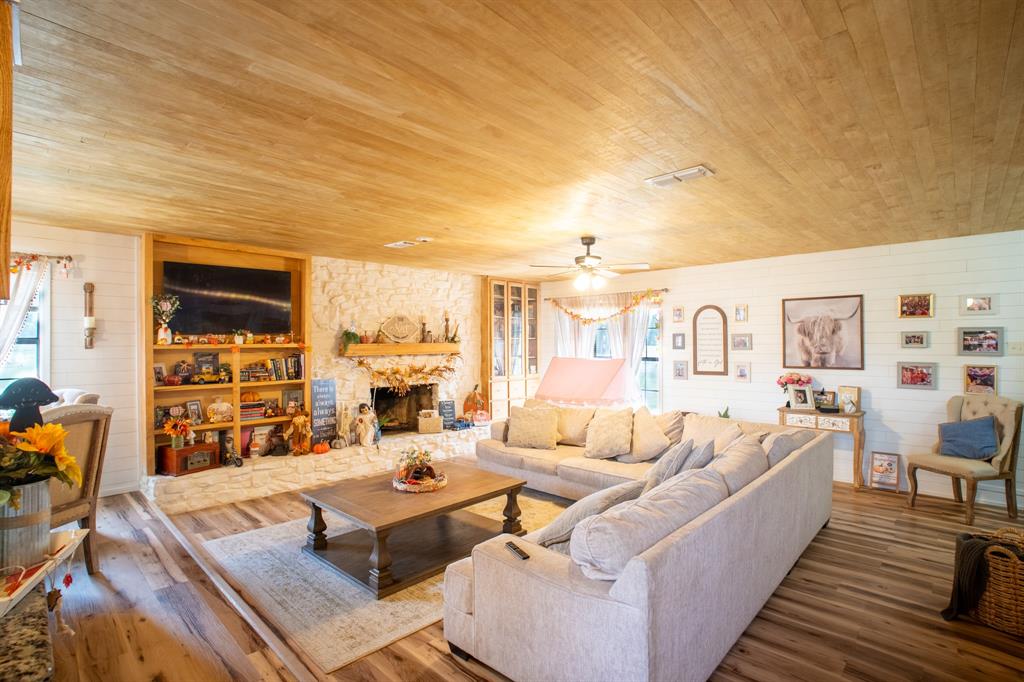 Pedro Varela 11 League Grant - Residential