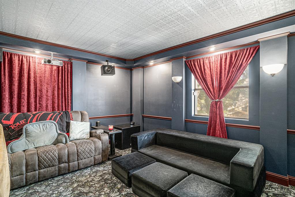 Parkway North - Residential