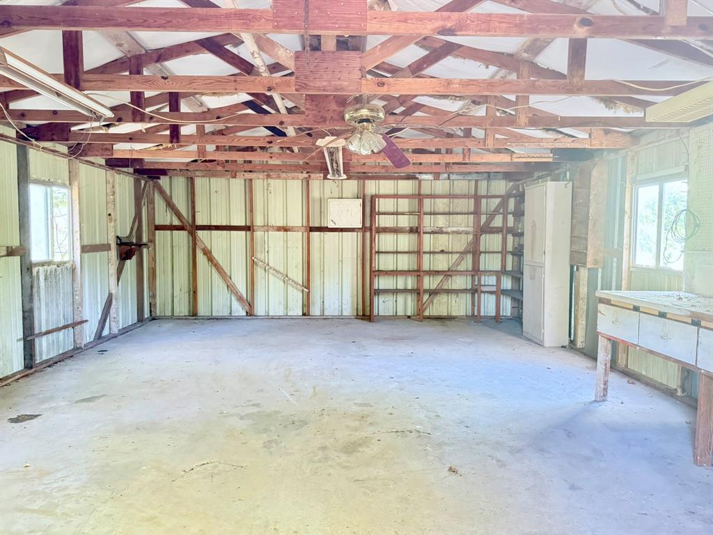 Brown Wc - Residential