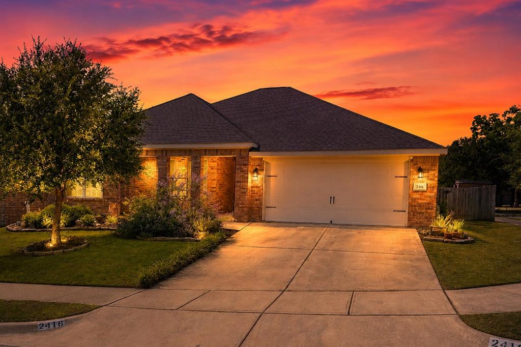 2416 Fall Leaf Court