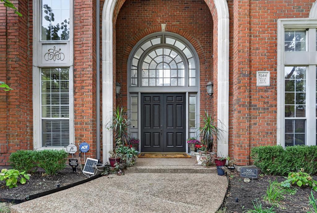 5144 Bellerive Drive