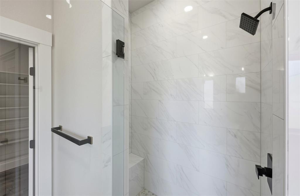 Bois Darc Crk Estates - Residential