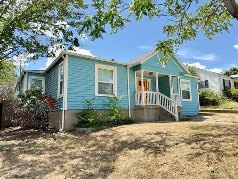 4917 Calmont Avenue Fort Worth TX 76107