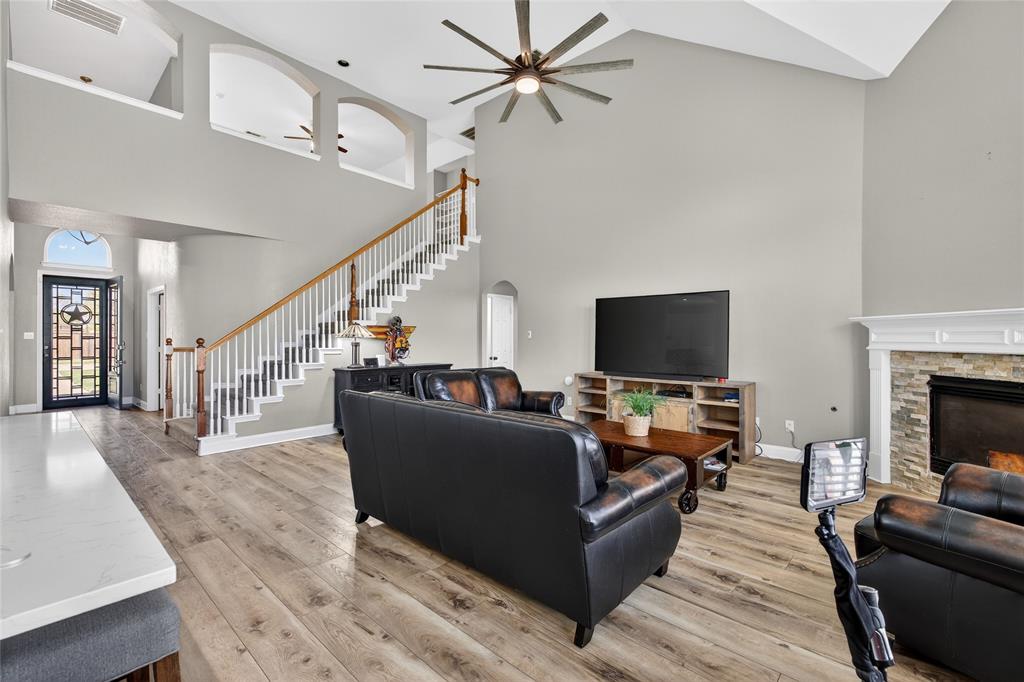 Sendera Ranch - Residential