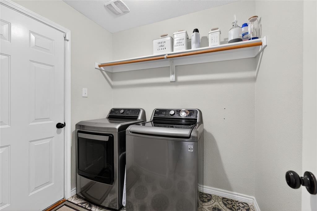 Sendera Ranch - Residential